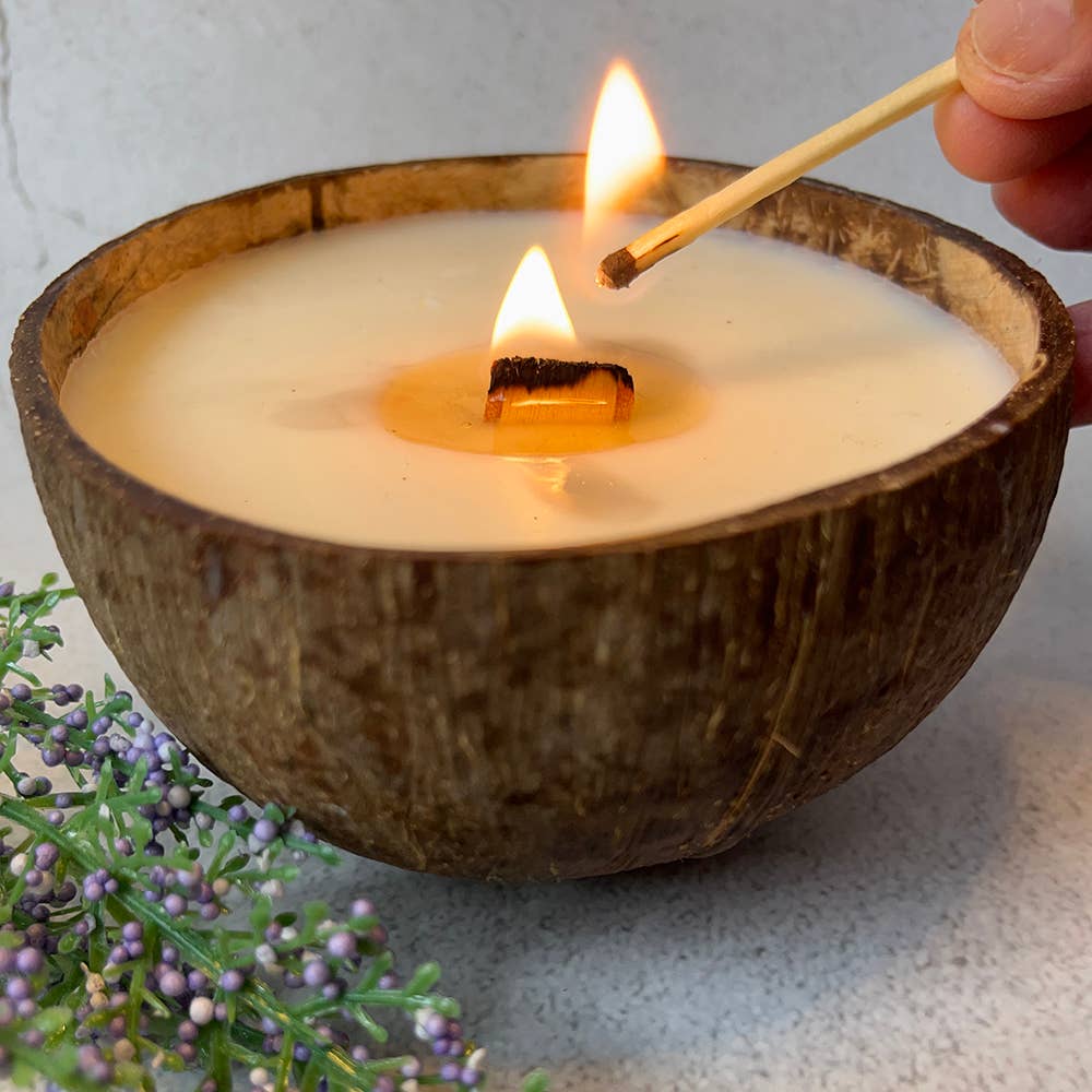 Coconut Shell Candle